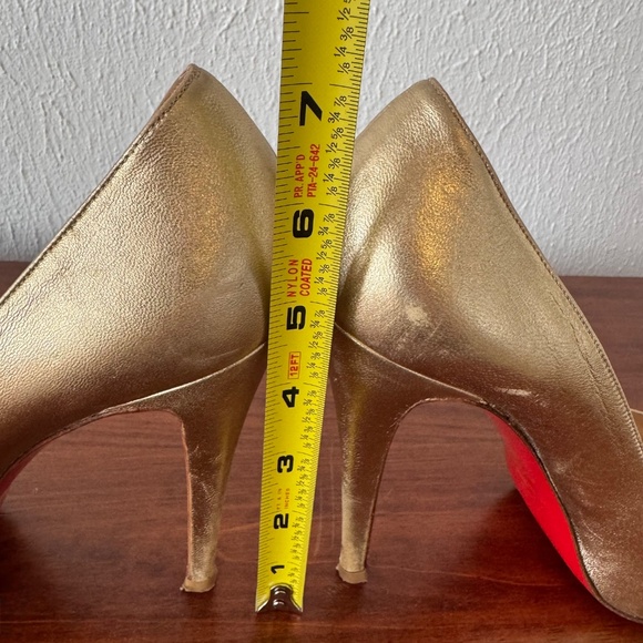 Christian Louboutin Gold Platform Peep Toe Heels - Size 7.5US/37.5 EU - Picture 9 of 10